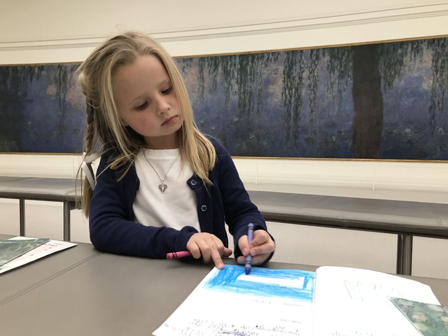 Drawing her own water lilies at the Orangerie